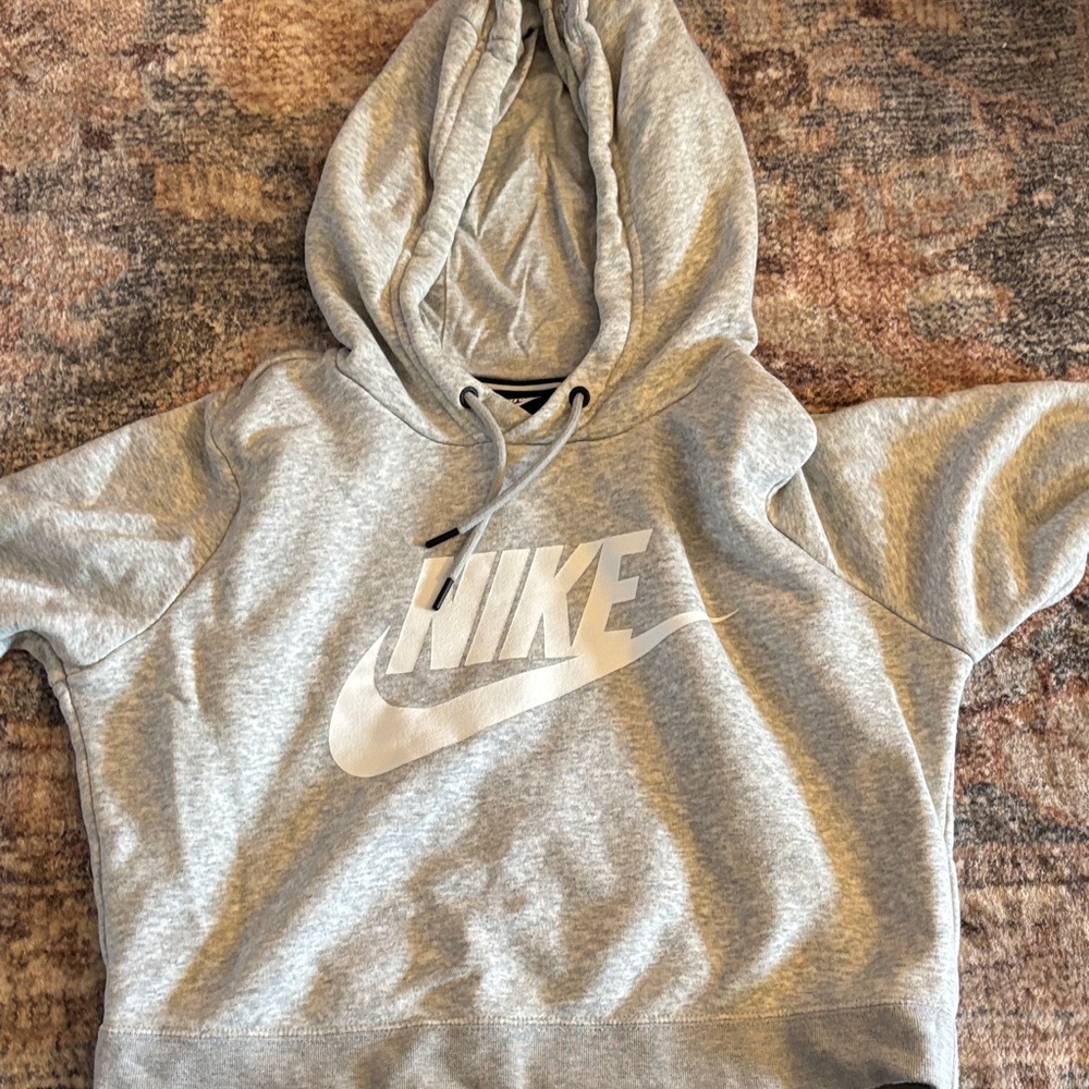 Nike Light Gray Pullover Hoodie